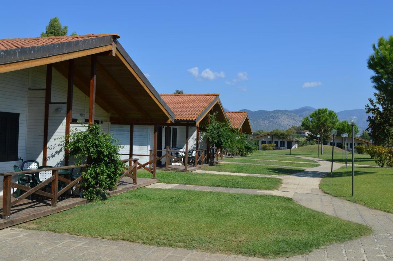 Settebello Village Лидо Ди Фонди Екстериор снимка